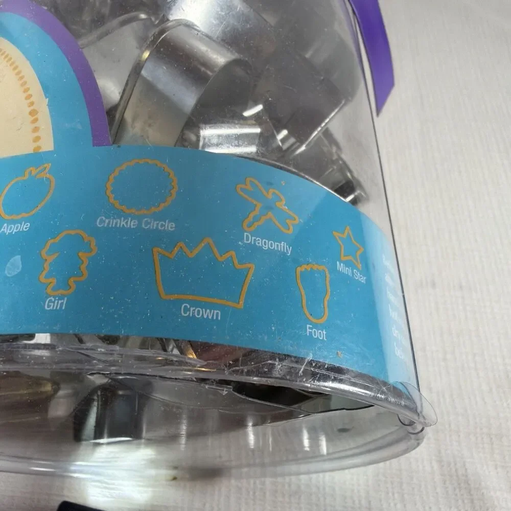 Vintage 2007 Wilton 30-Piece Metal Cookie Cutter Tub Set - Brand New / Sealed